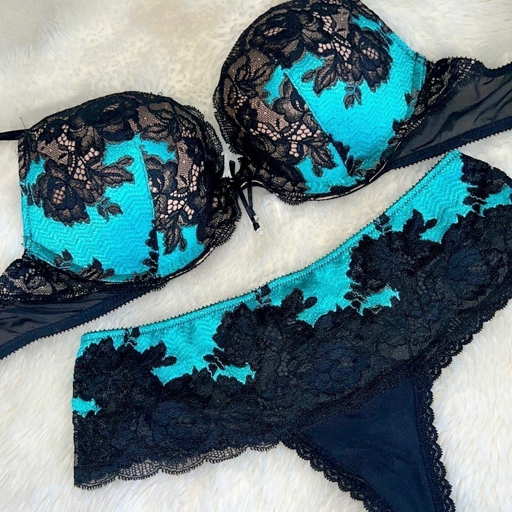 Victoria’s Secret Seduction Teal Lingerie Set - Picture 4 of 8